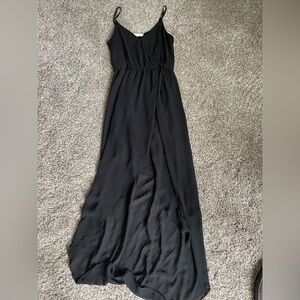 Lush Woman’s hi-low maxi in SZ S in gently used condition